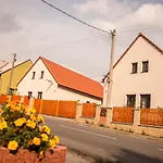 Lägenhet Garage U Barbory Rakovník