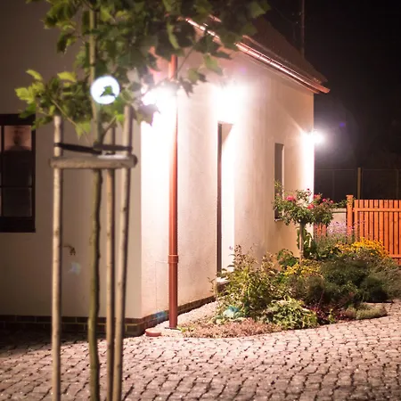 Apartment Garage U Barbory *