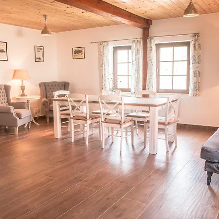 Garage U Barbory Apartament Rakovník