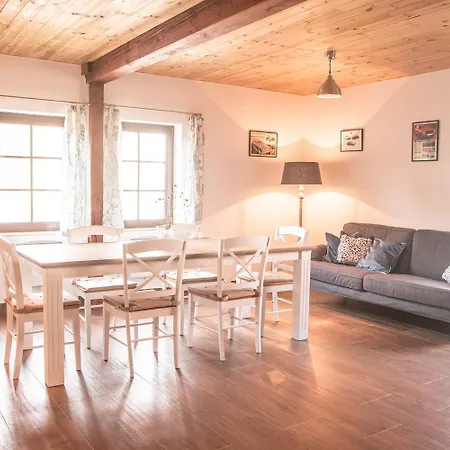 Garage U Barbory Apartament *